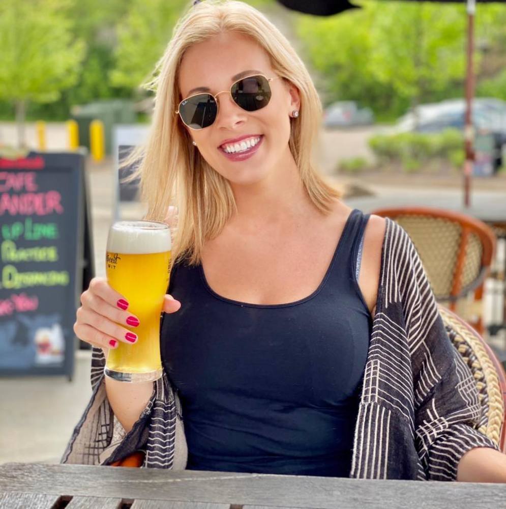 Meet your Posher, Lauren